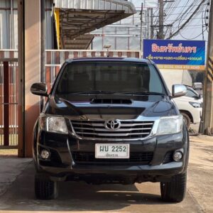 Toyota Vigo Champ Pre-Runner 2.5E 2014