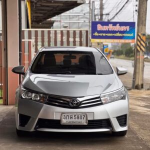 Toyota New Altis 1.6G auto 2015